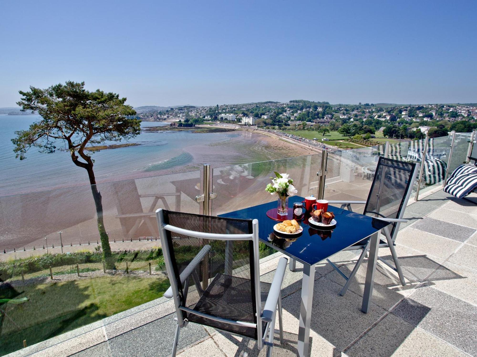 Riviera Mansion, Torquay Villa Екстериор снимка