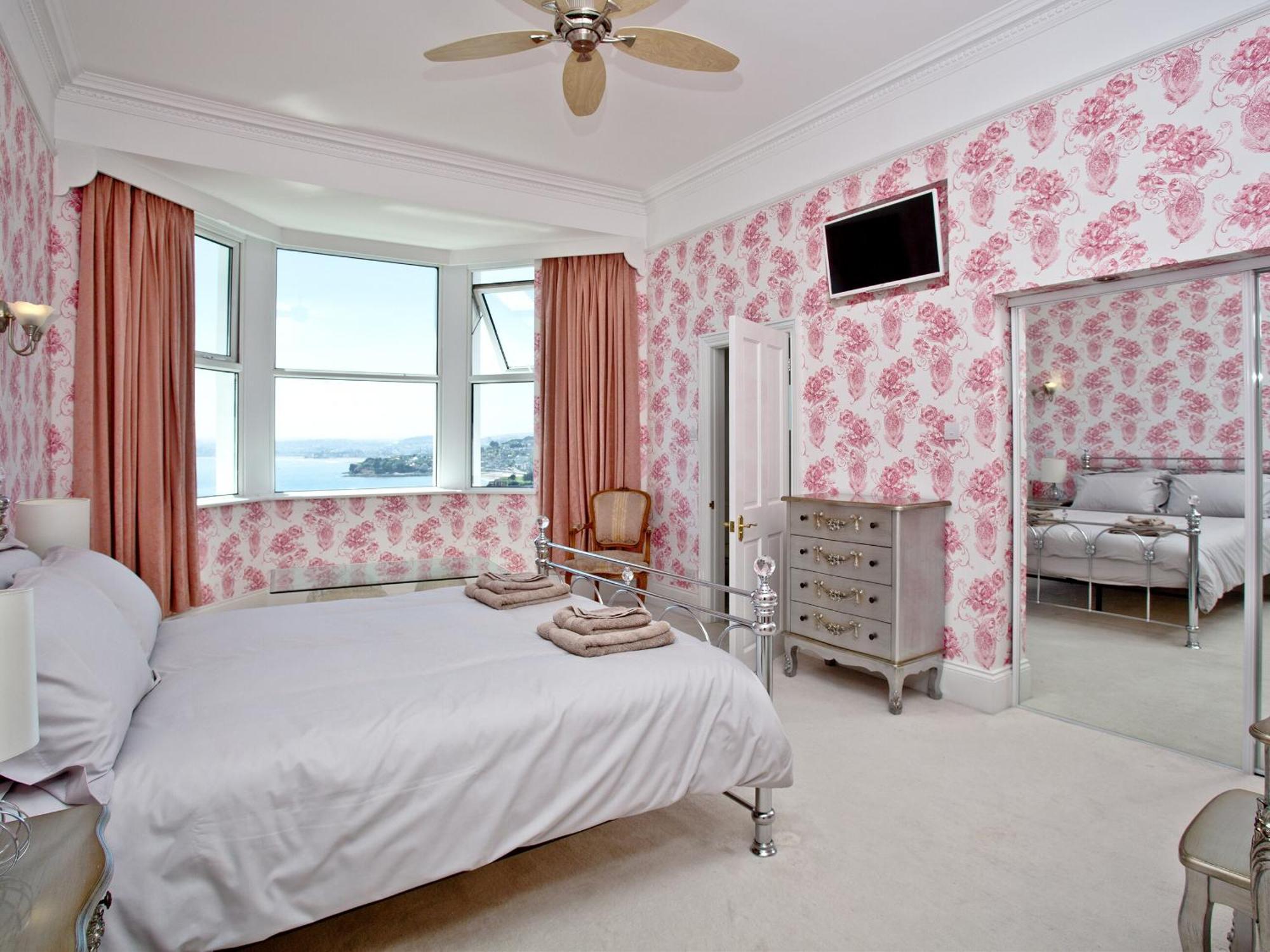 Riviera Mansion, Torquay Villa Екстериор снимка